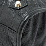 Luxar605 elegant leather Handbag interior detail
