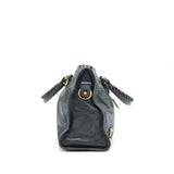 Luxar602 elegant leather Handbag close-up detail