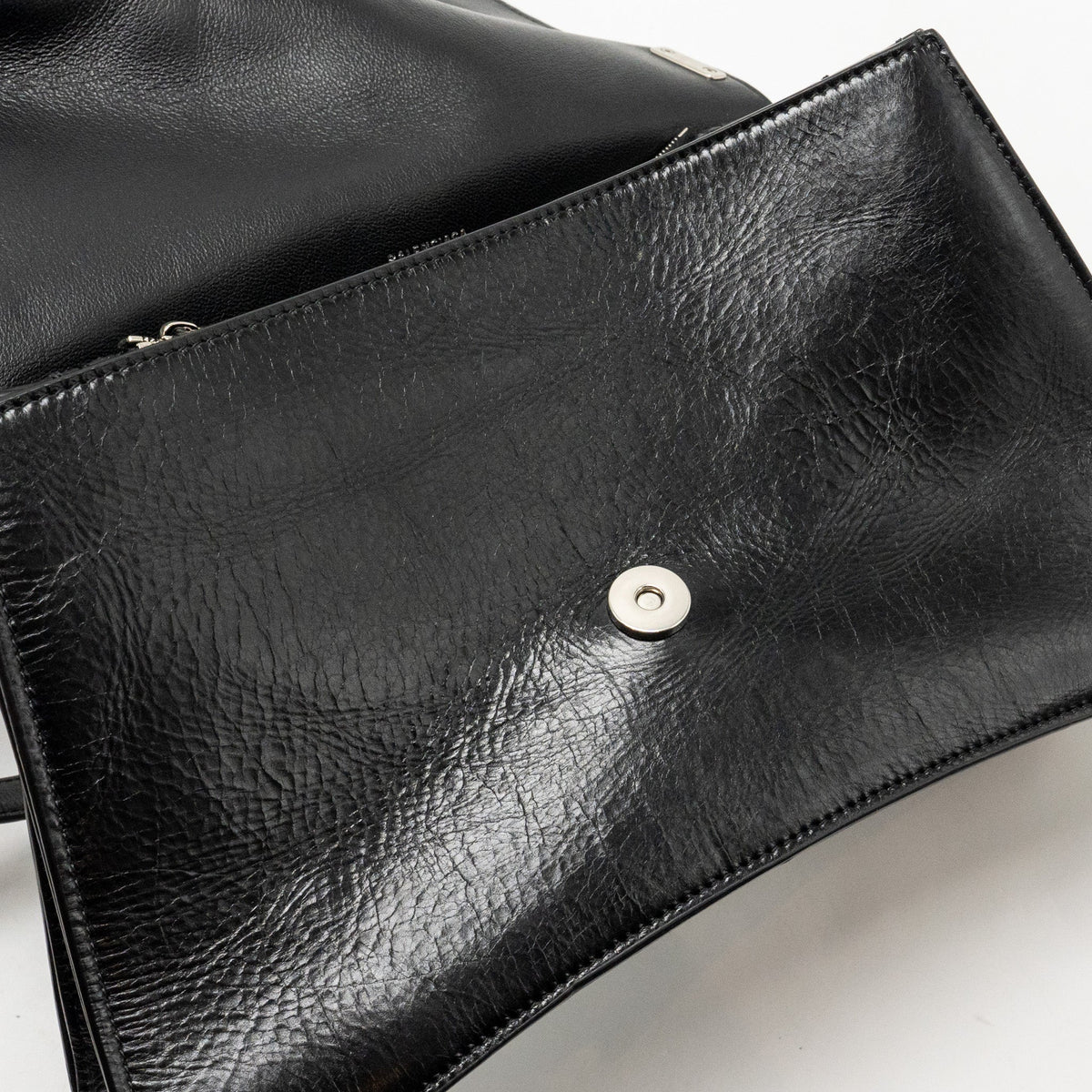 Luxar714 elegant leather Handbag top view