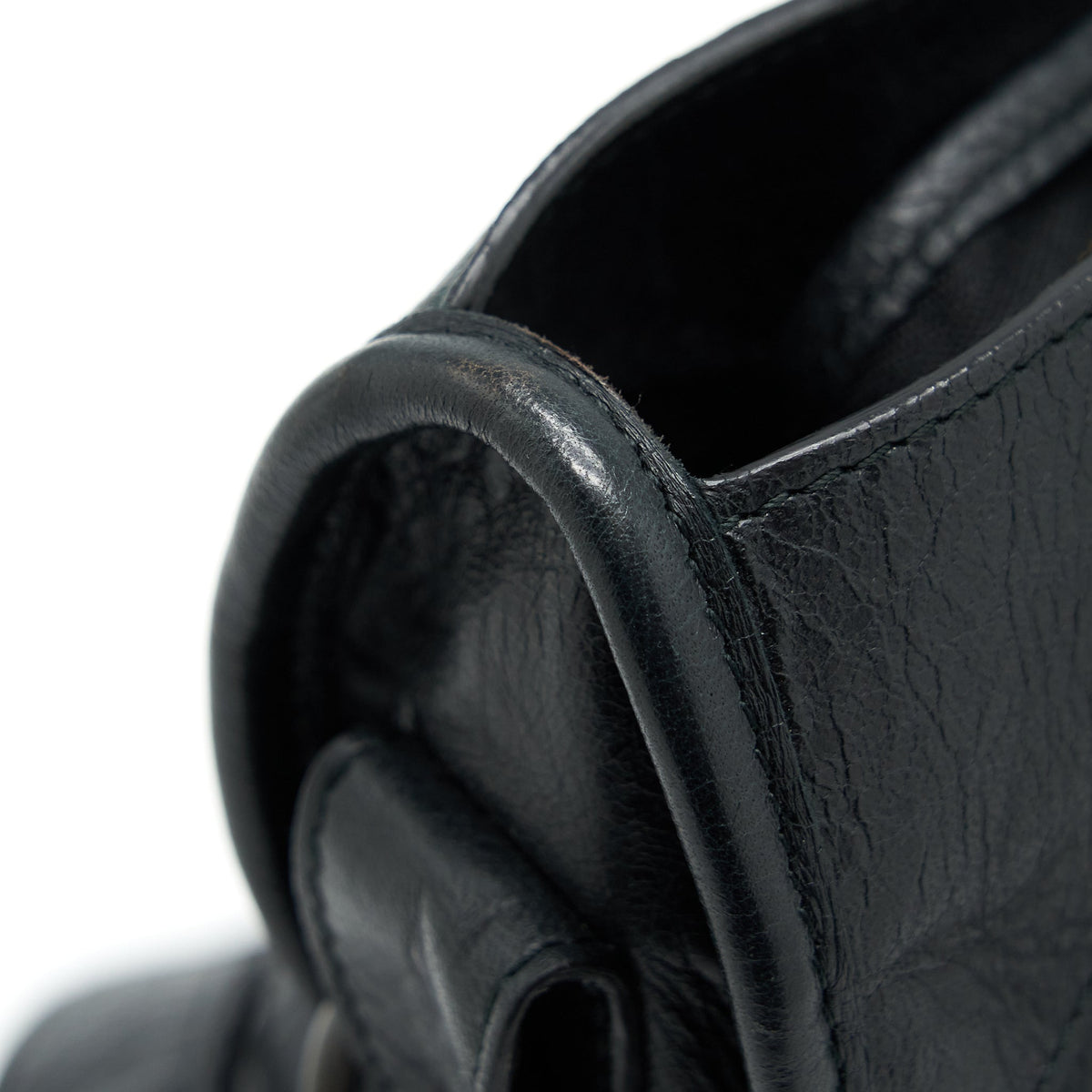 Luxar622 elegant leather Handbag top view