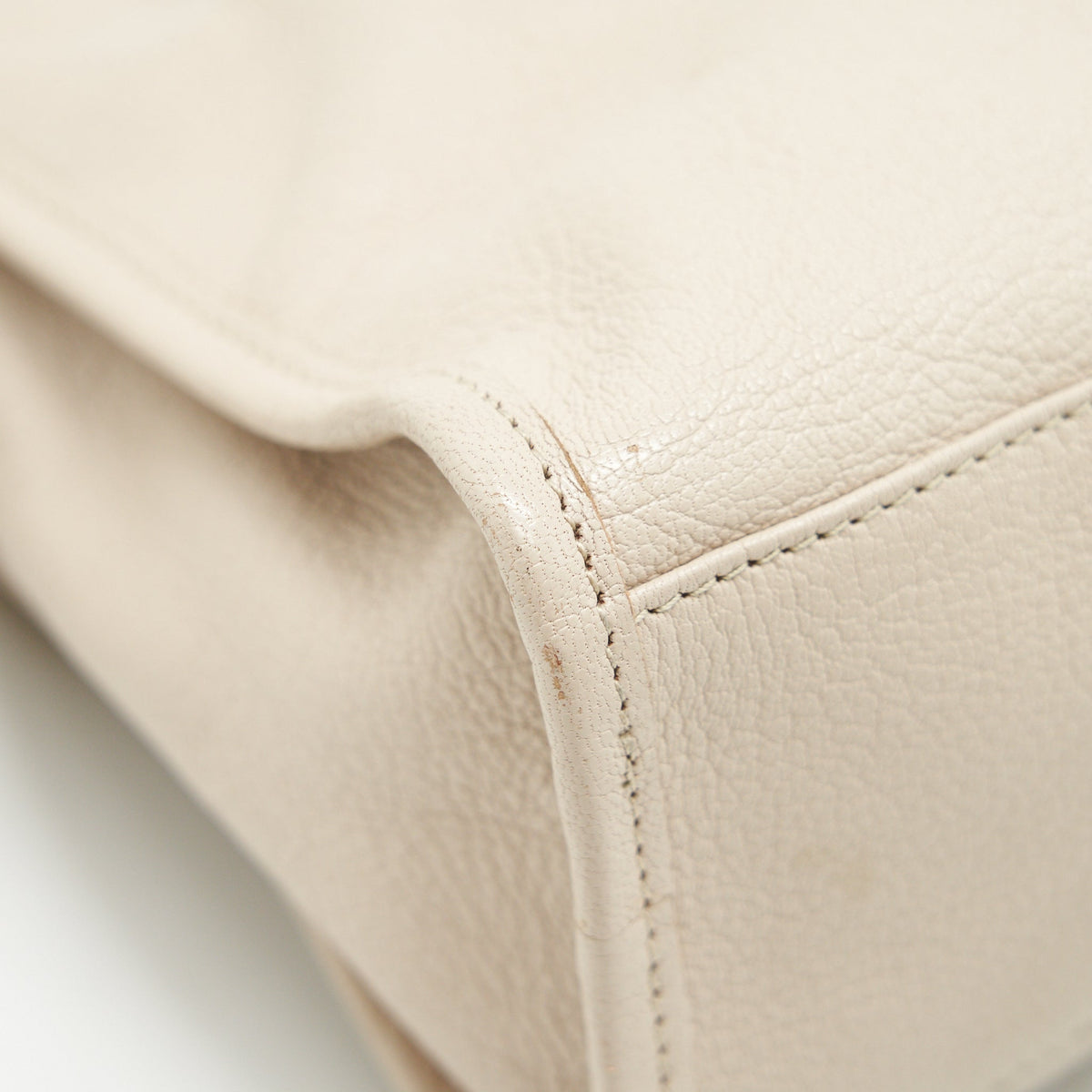Luxar739 elegant leather Handbag top view