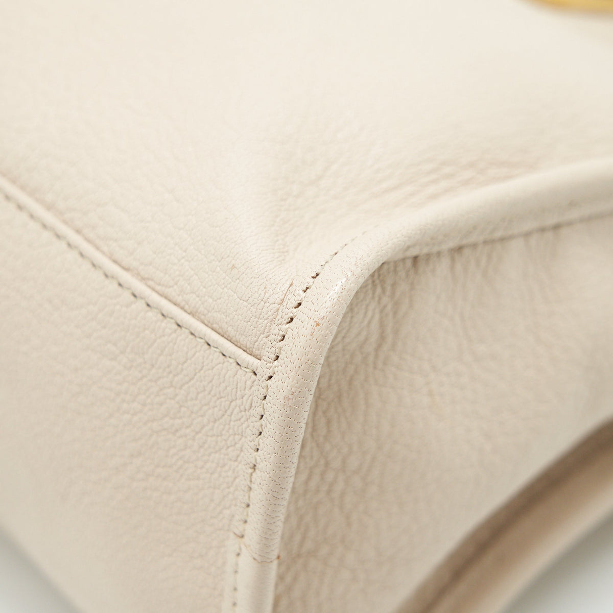Luxar739 elegant leather Handbag top view