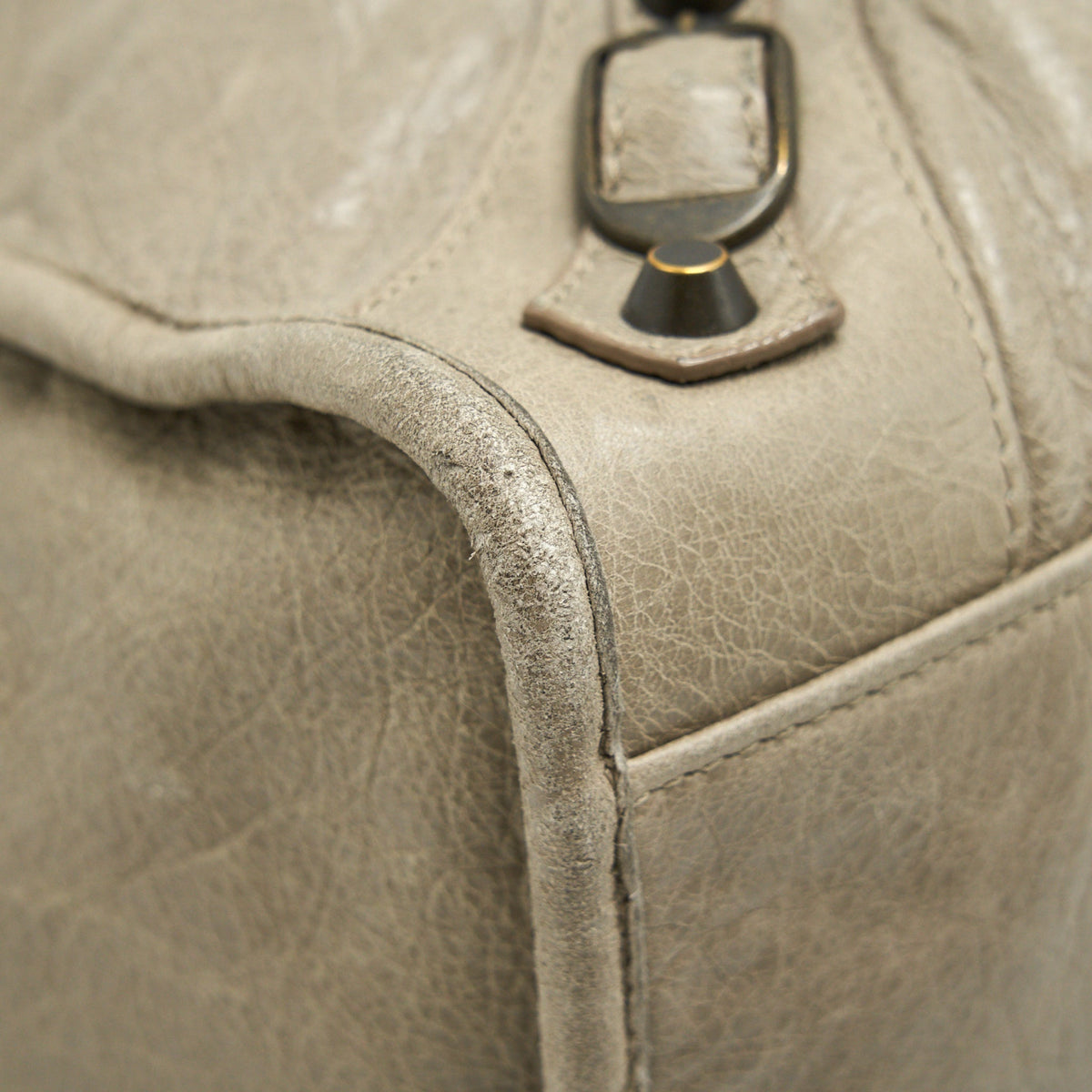 Luxar751 elegant leather Handbag top view