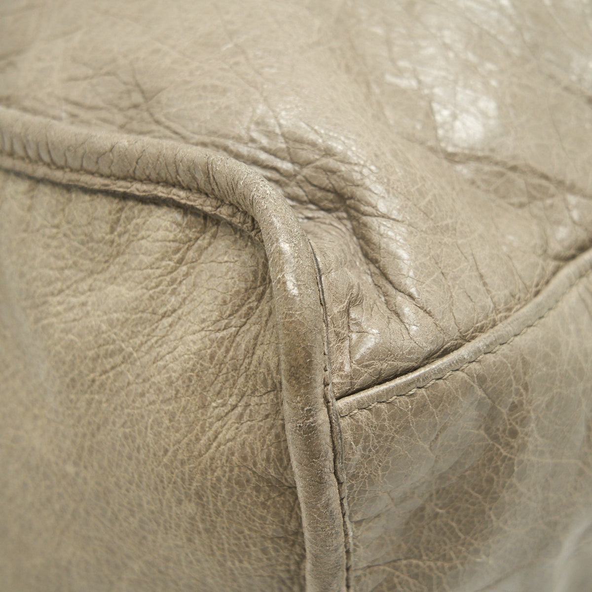 Luxar751 elegant leather Handbag top view