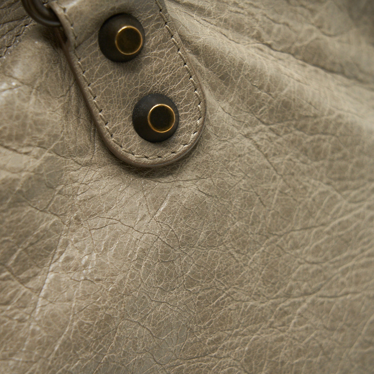 Luxar751 elegant leather Handbag back view