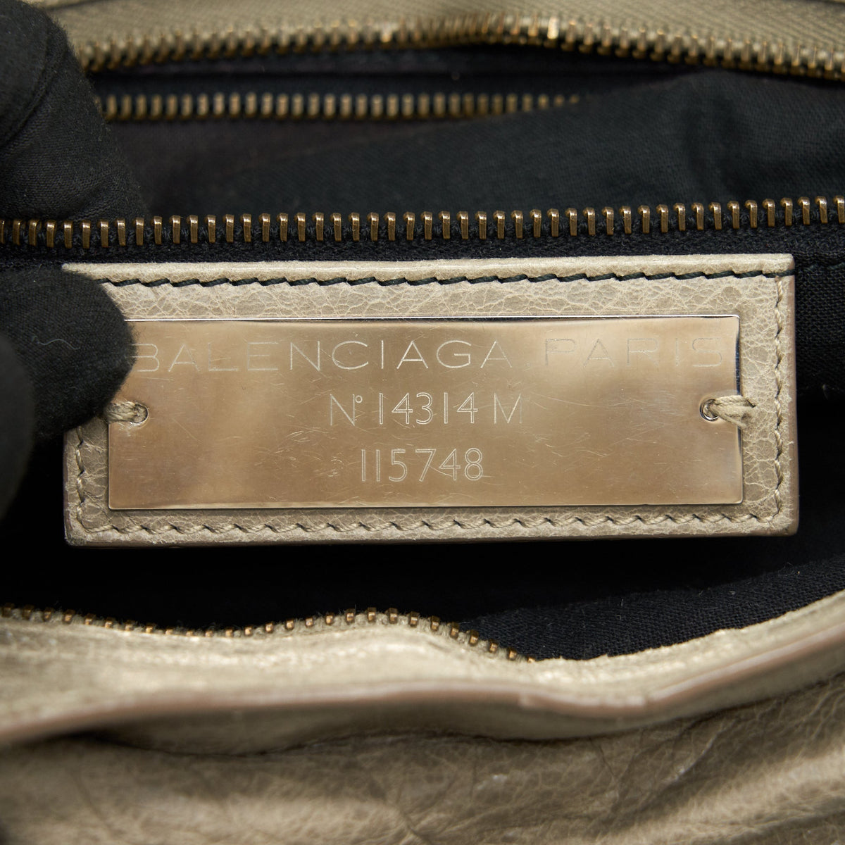 Luxar751 elegant leather Handbag top view