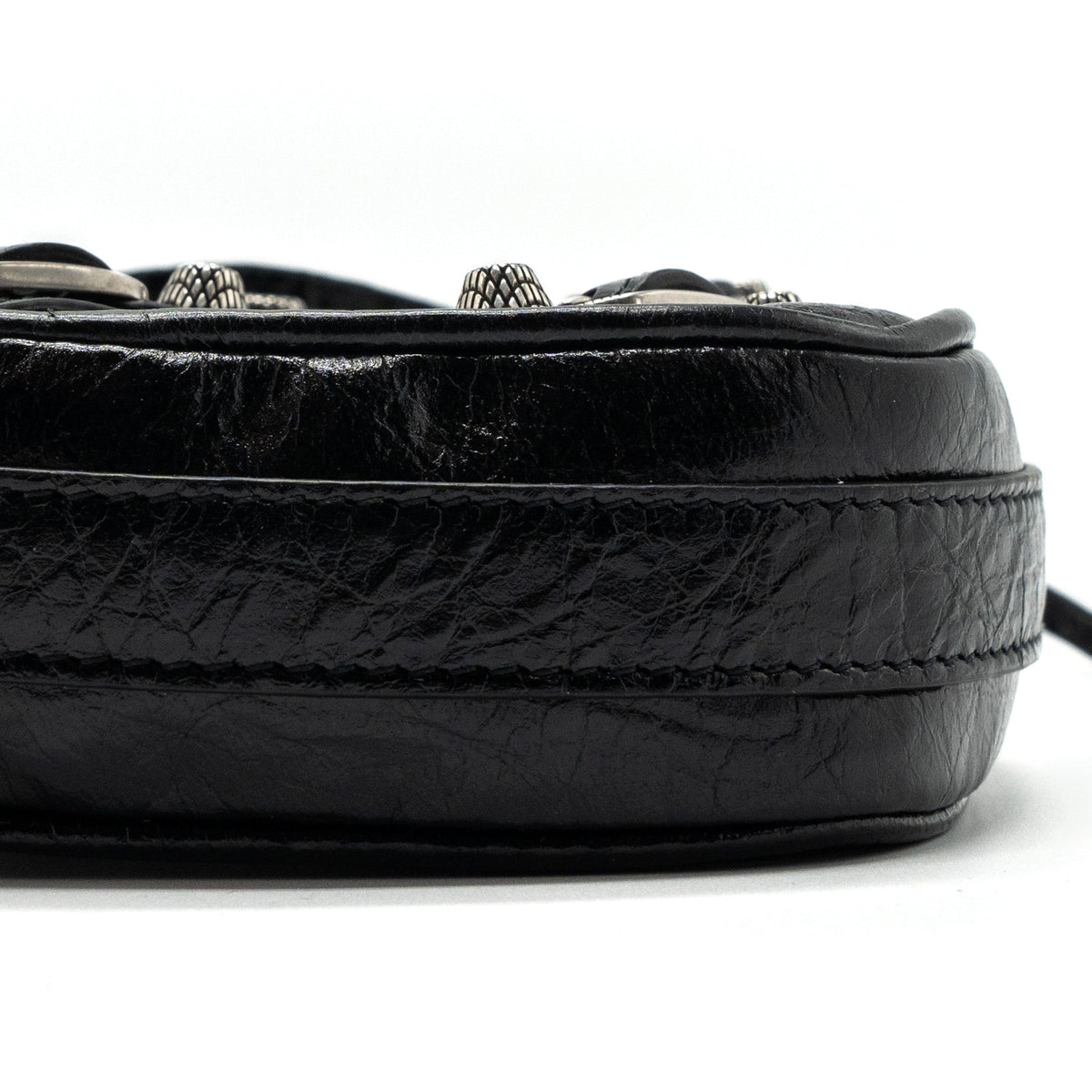 Luxar656 elegant leather Handbag top view