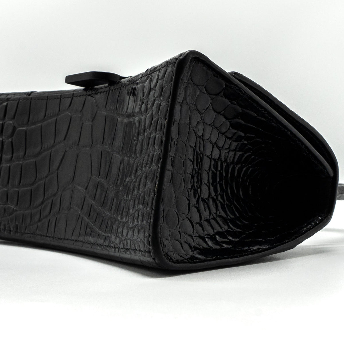 Luxar658 elegant leather Handbag top view