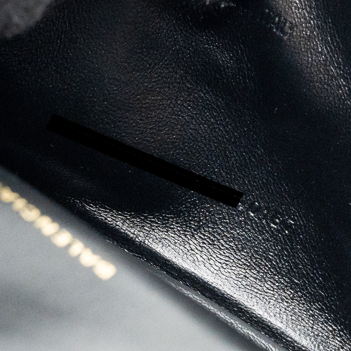 Luxar677 elegant leather Handbag angled view