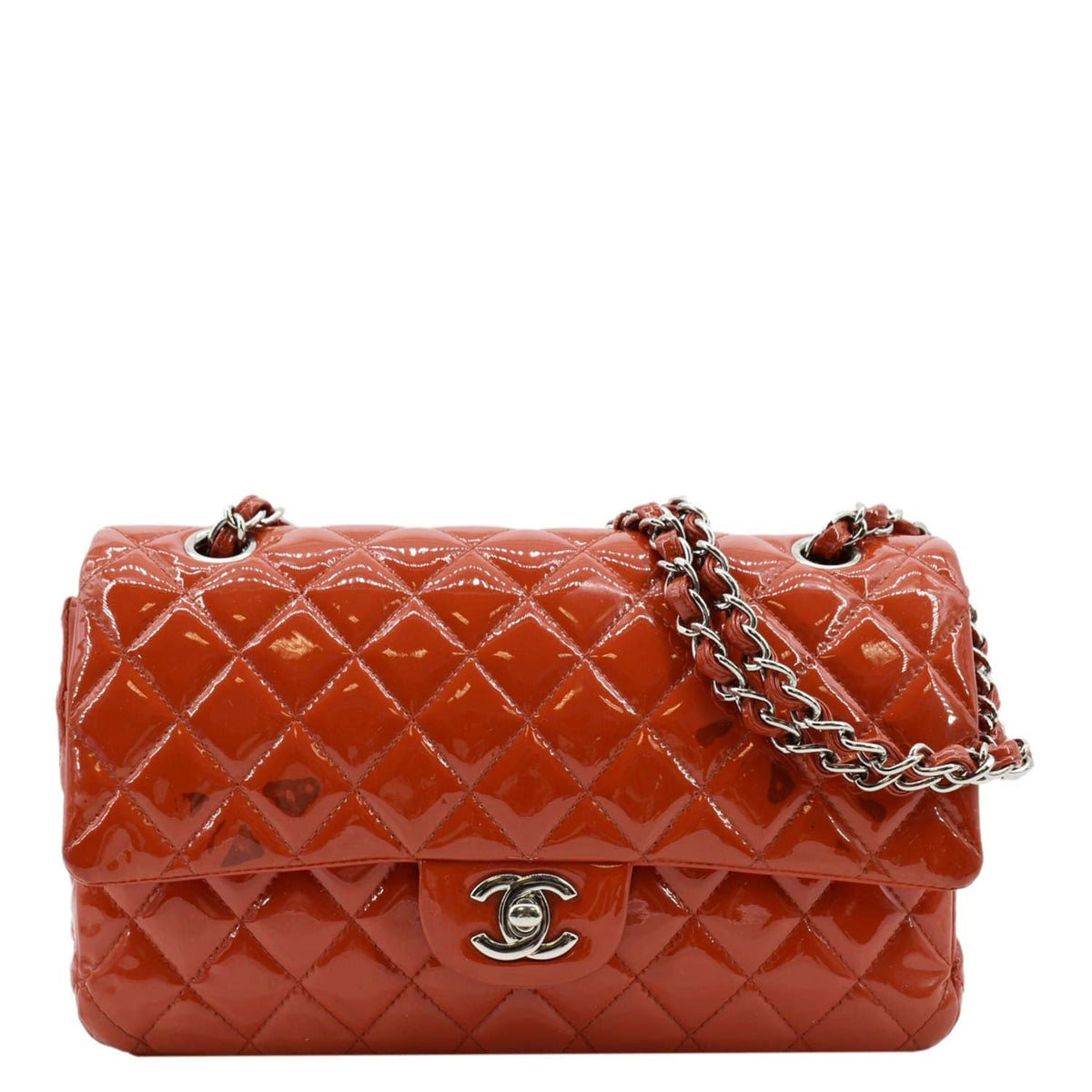 Chanel Bags Chanel Classic Medium Double Flap Patent Leather Shoulder Bag Red Elegant Everyday Designer Handbag