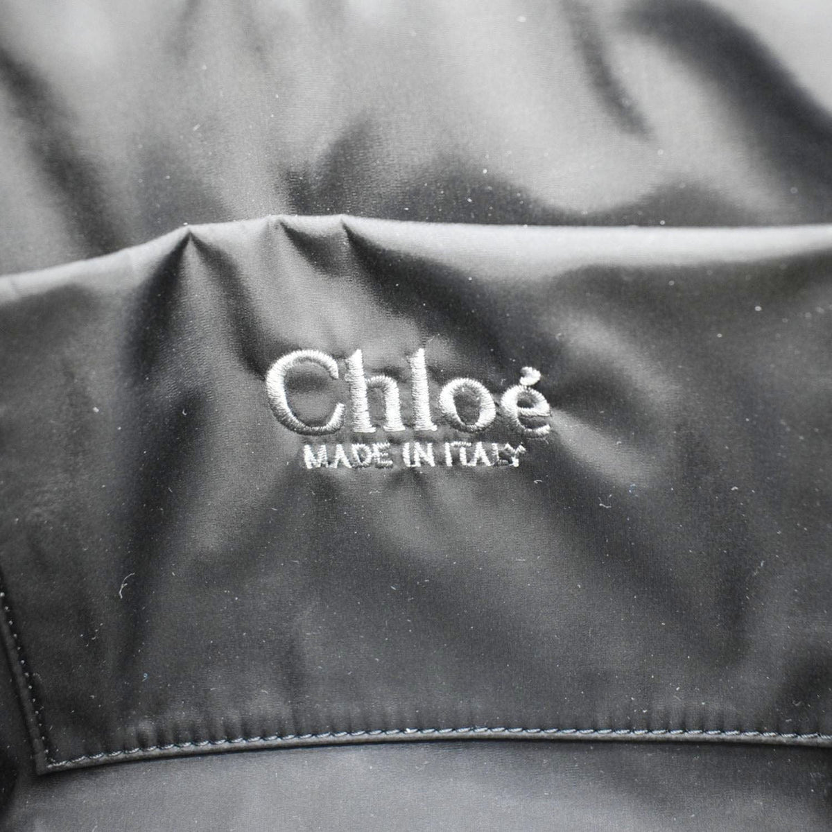 Solvanoria elegant leather Tote Bag close-up detail