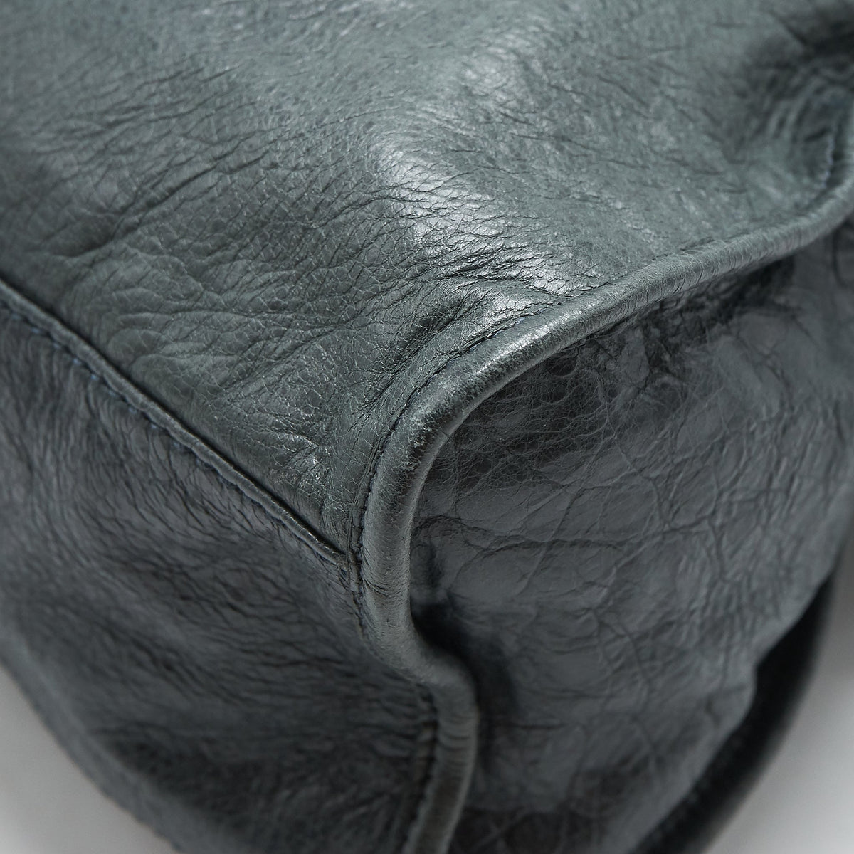 Luxar610 elegant leather Handbag top view