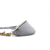 Luxar723 elegant leather Handbag close-up detail