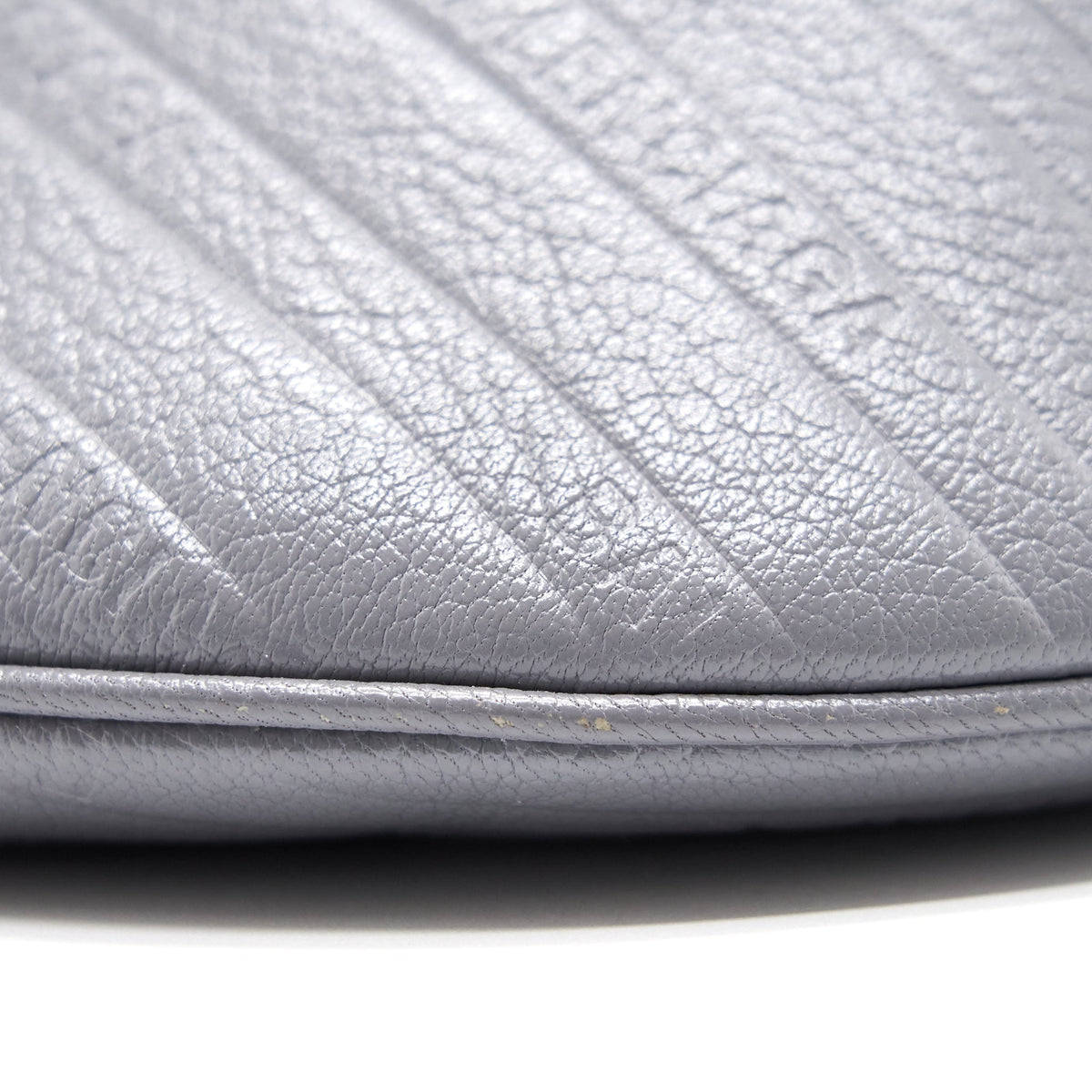 Luxar723 elegant leather Handbag top view