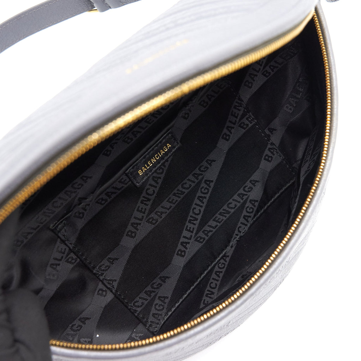 Luxar723 elegant leather Handbag top view