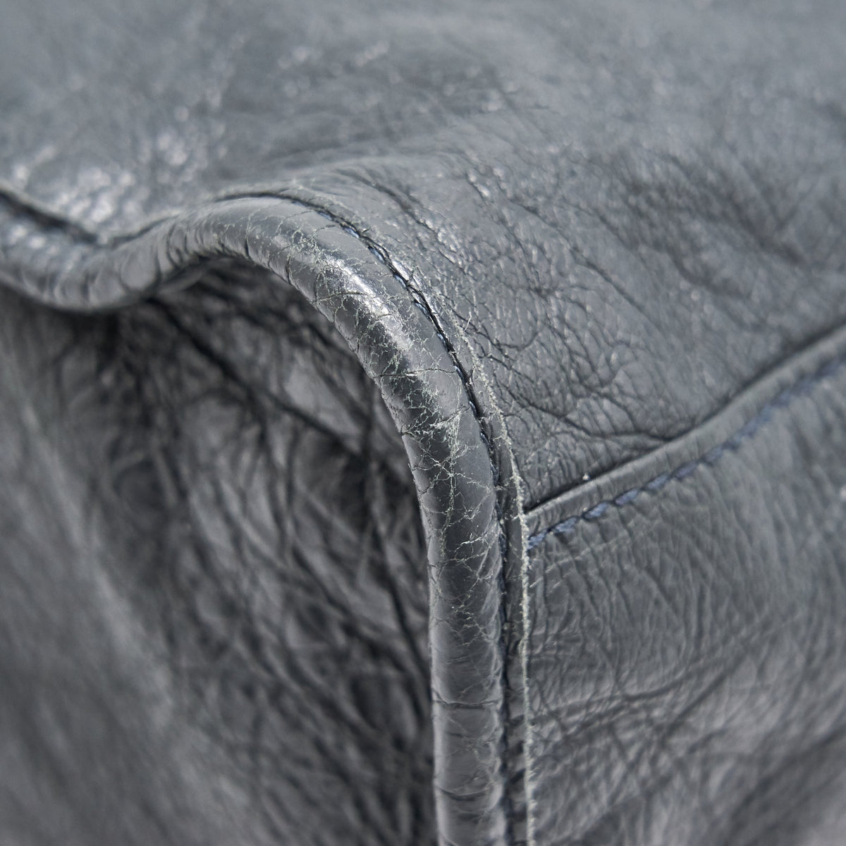 Luxar724 elegant leather Handbag top view