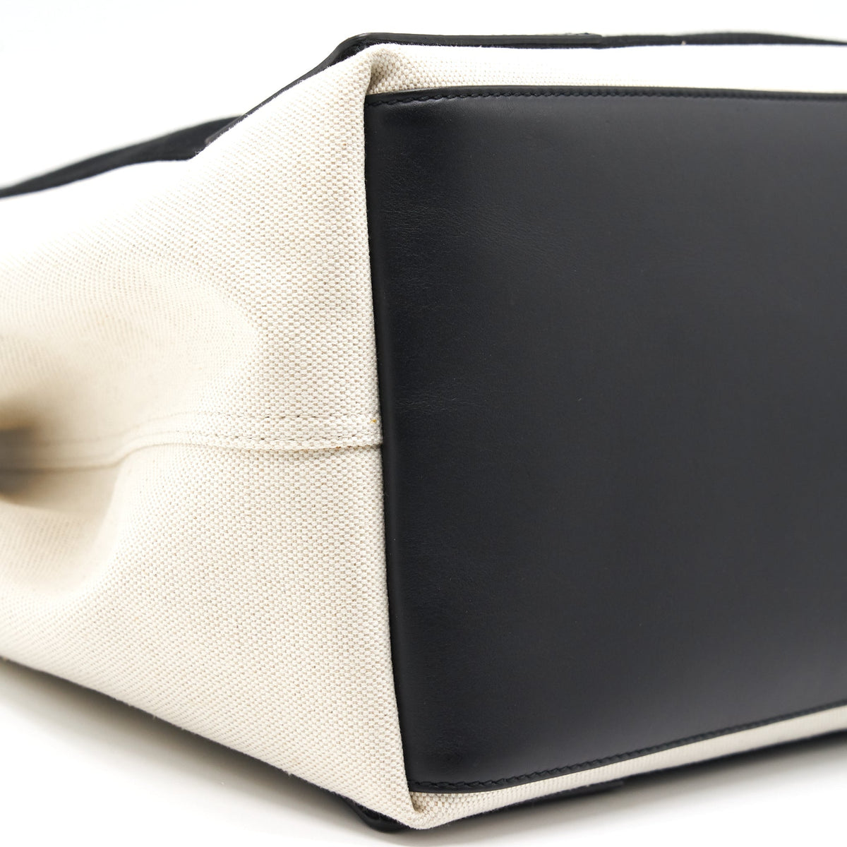 Luxar726 elegant leather Handbag angled view