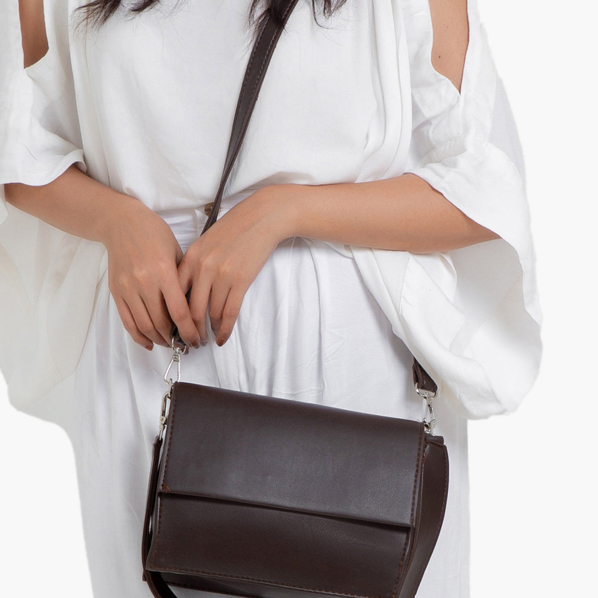 Zivas Charm Refined Structure Designer Crossbody Bag (Premium Everyday Carry) – Side Profile