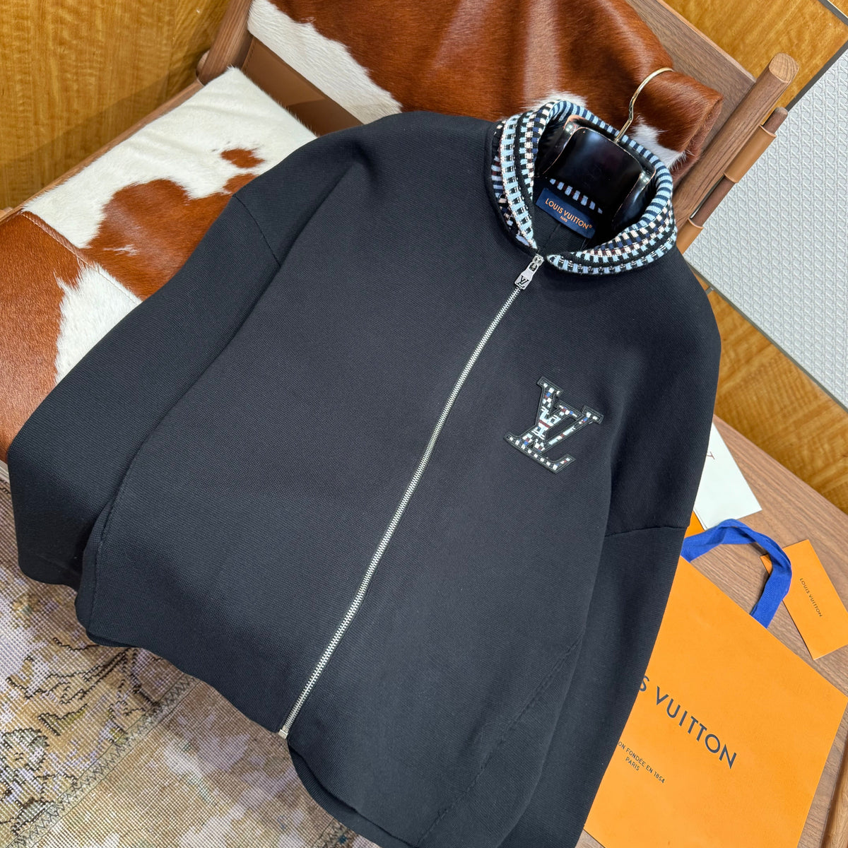 Louis Vuitton Hoodies? Louis Vuitton Lou Zip Sweatshirt Comfortable Luxury Streetwear Hoodie