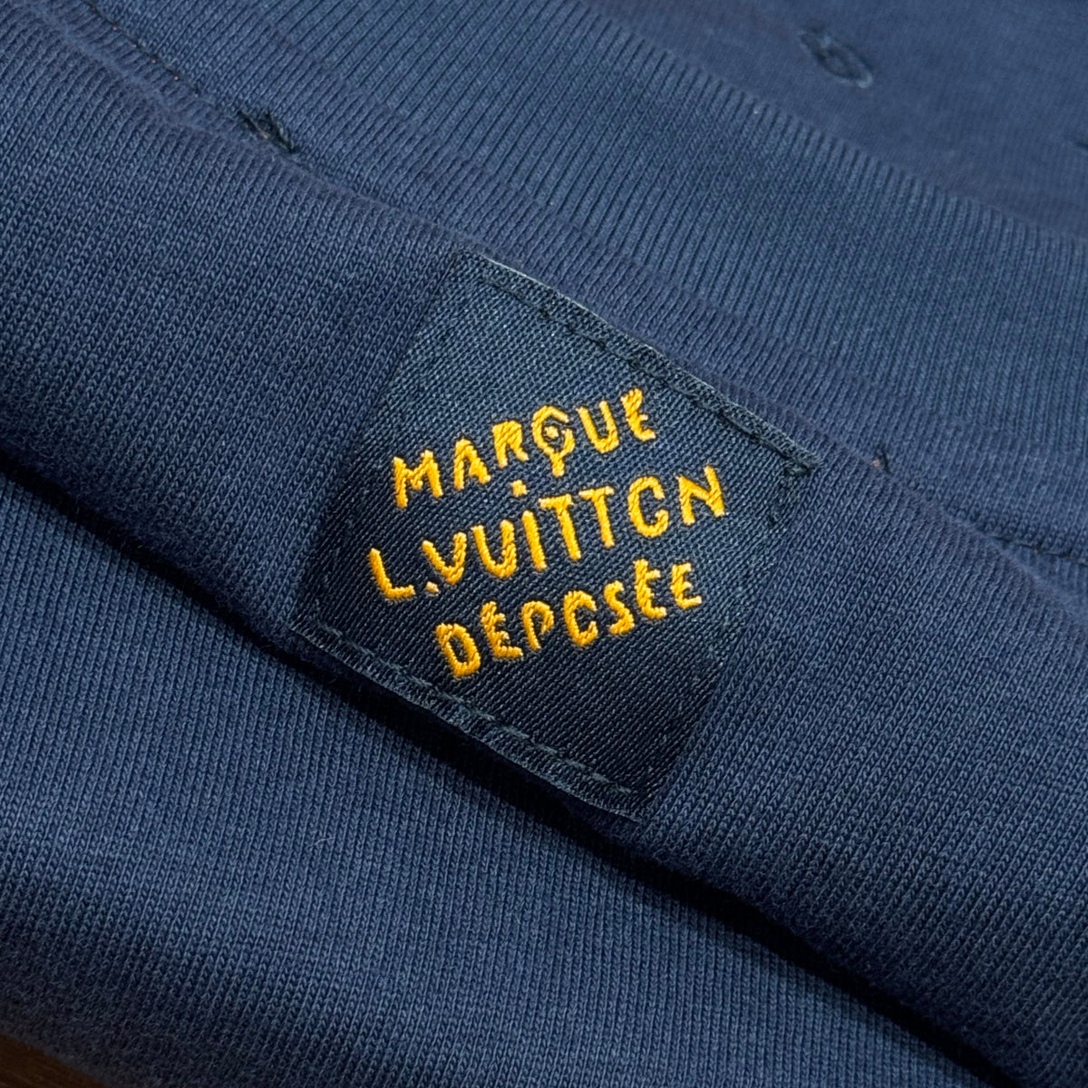 Louis Vuitton T-Shirts? Louis Vuitton Lou T-shirt Premium Designer Cotton T-Shirt