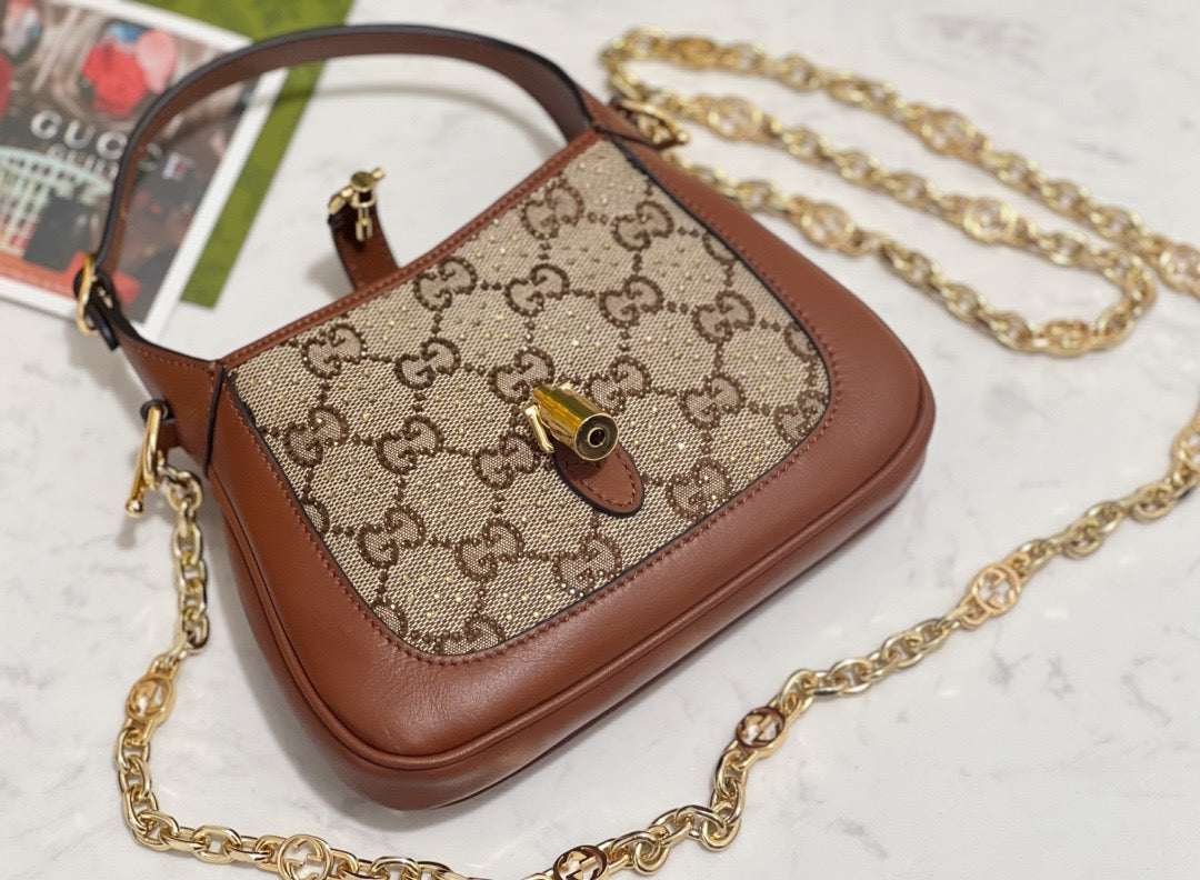 Gucci Jackie 1961 Crystals Mini Bag detail shot – designer craftsmanship and quality