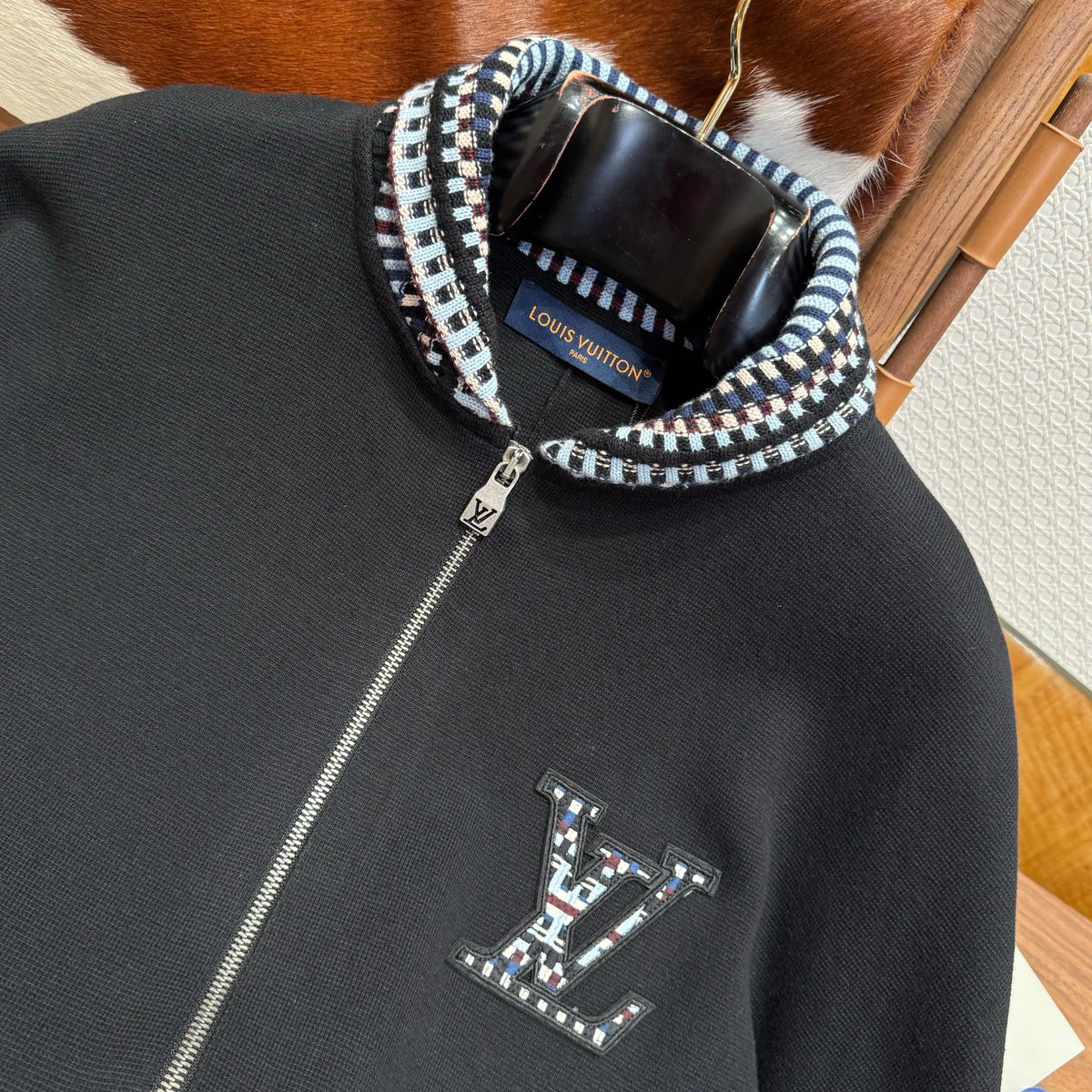 Louis Vuitton Hoodies? Louis Vuitton Lou Zip Sweatshirt Comfortable Luxury Streetwear Hoodie
