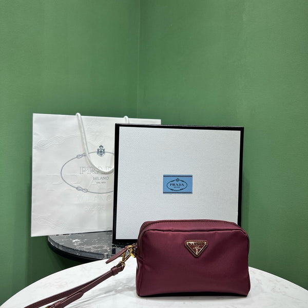 Bags? Pd Small Re Nylon Pouch Elegant Everyday Designer Handbag