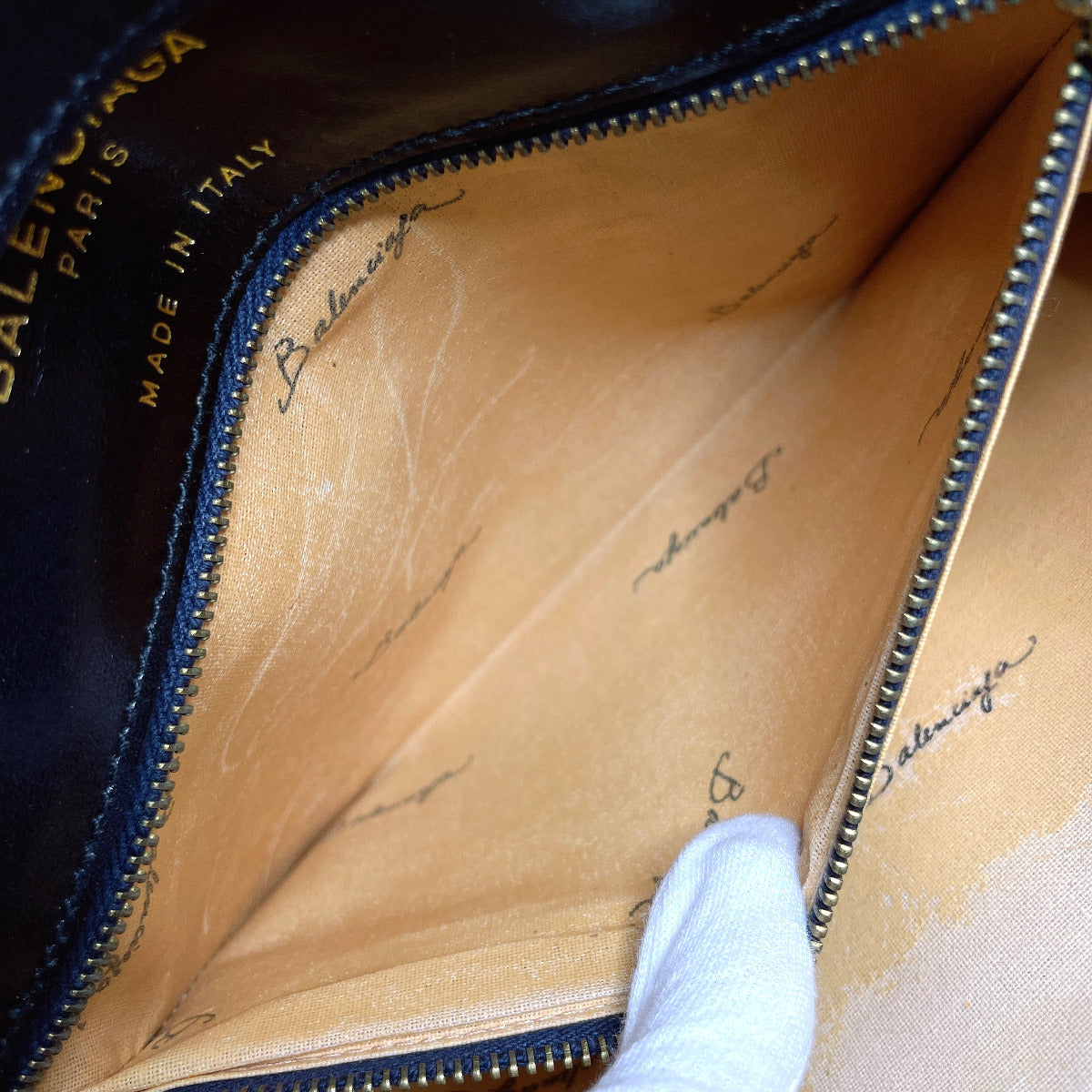 Balenciaga authentic luxury shoulder bag leather craftsmanship