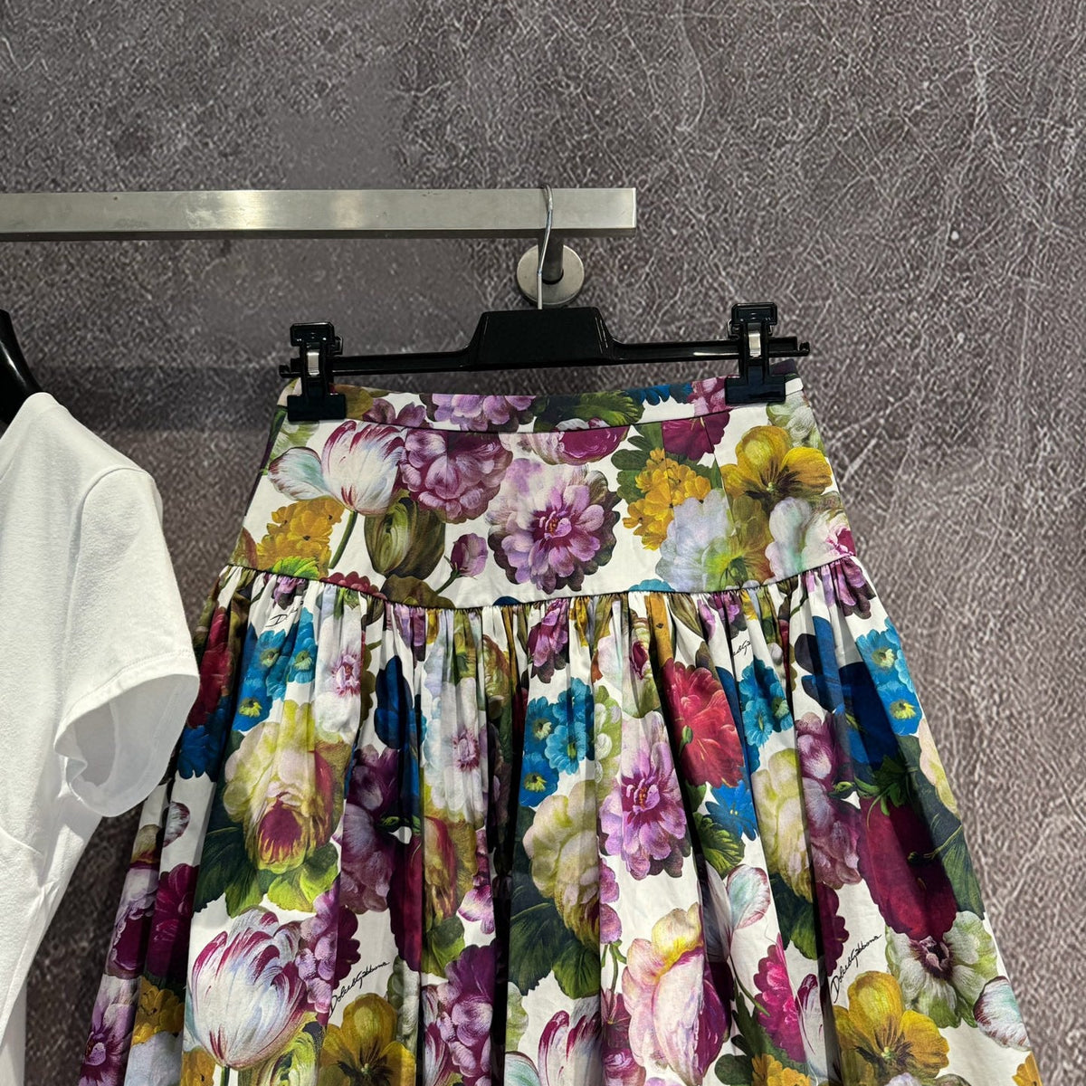 Dolce & Gabbana Skirt detail shot – designer craftsmanship and quality