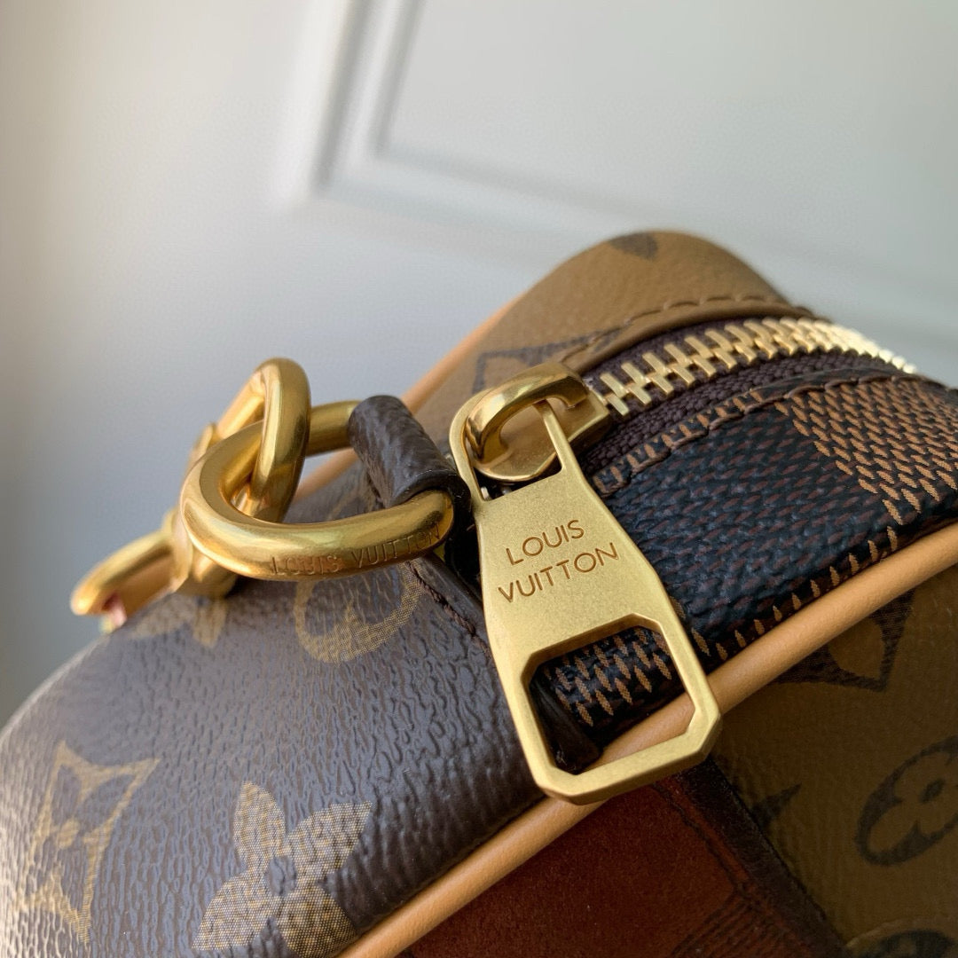 Louis Vuitton Wallets? Louis Vuitton Lou Trocadero Wearable Wallet Elegant Everyday Leather Wallet