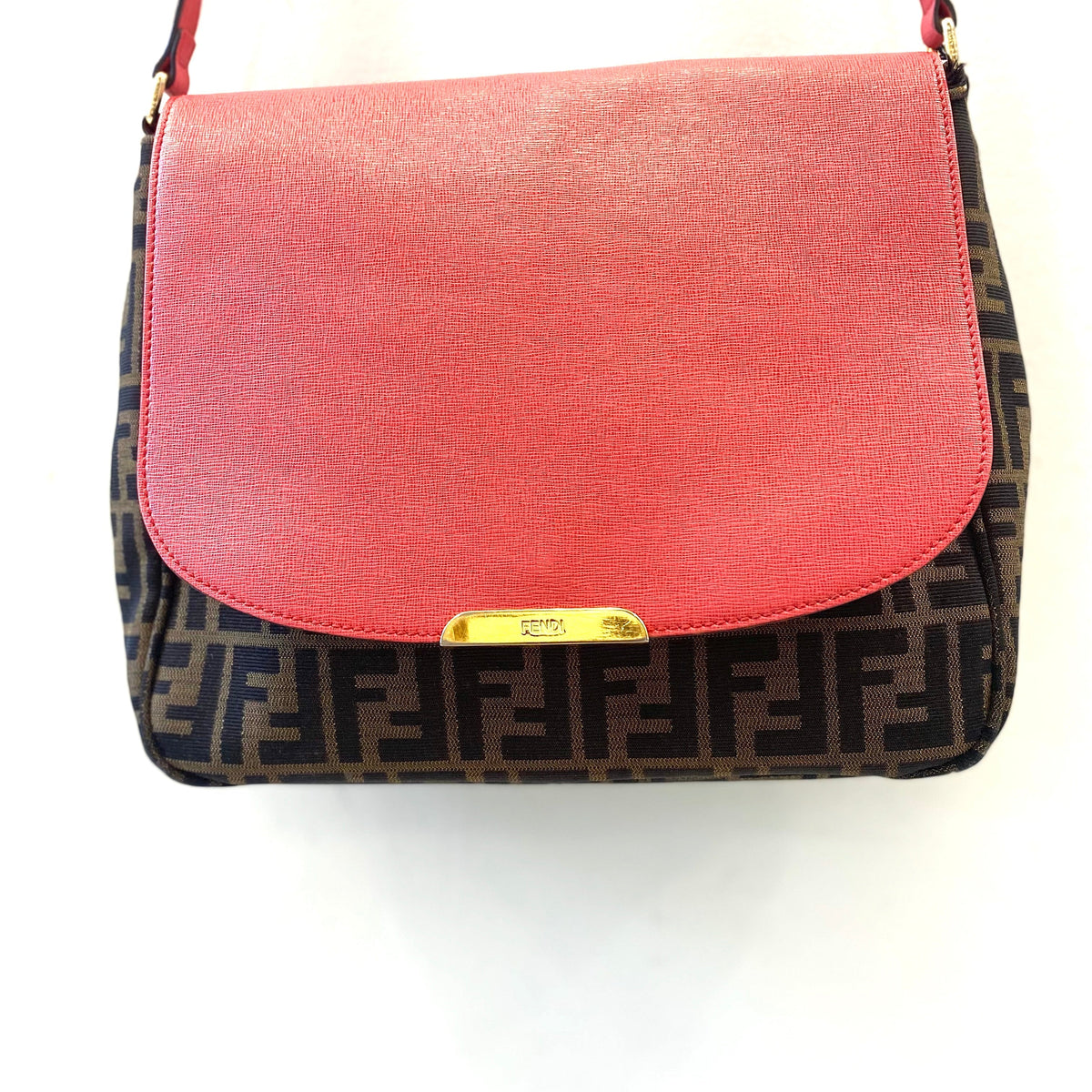 Fendi premium crossbody bags detail and craftsmanship close-up