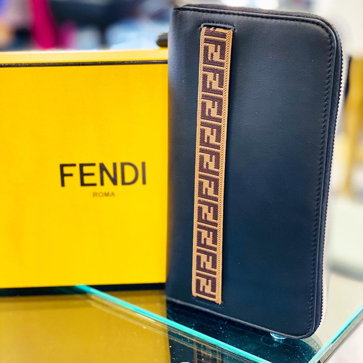 Fendi Wallets? Fendi Travel Wallet Premium Leather Designer Wallet