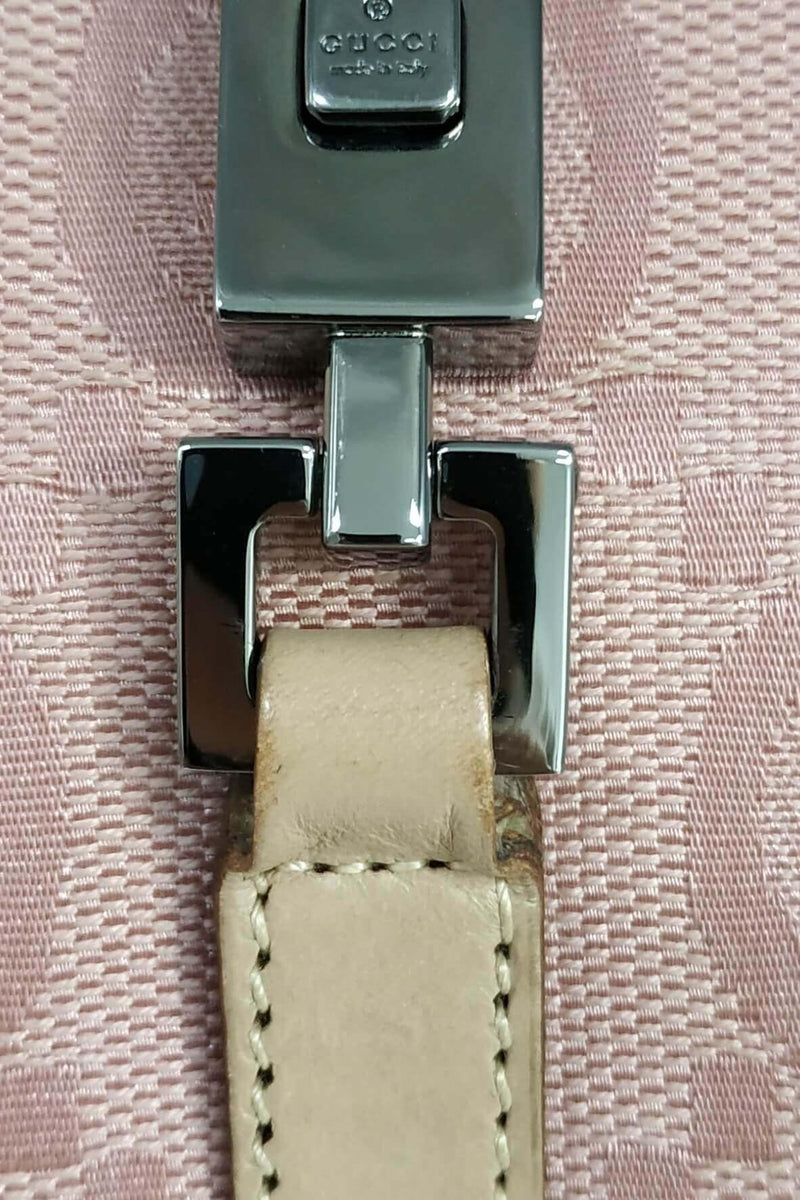 Close-up of GG bags hardware and fine stitching