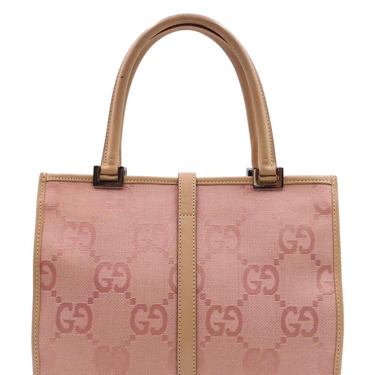 GG premium bags detail and craftsmanship close-up
