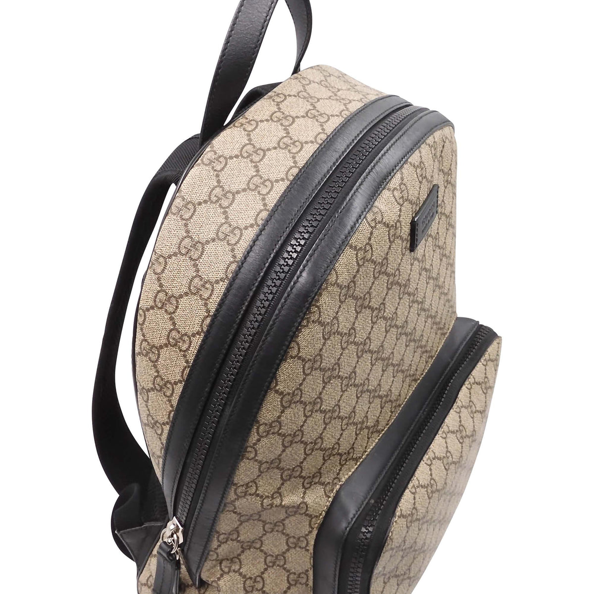 Close-up of GG bags hardware and fine stitching