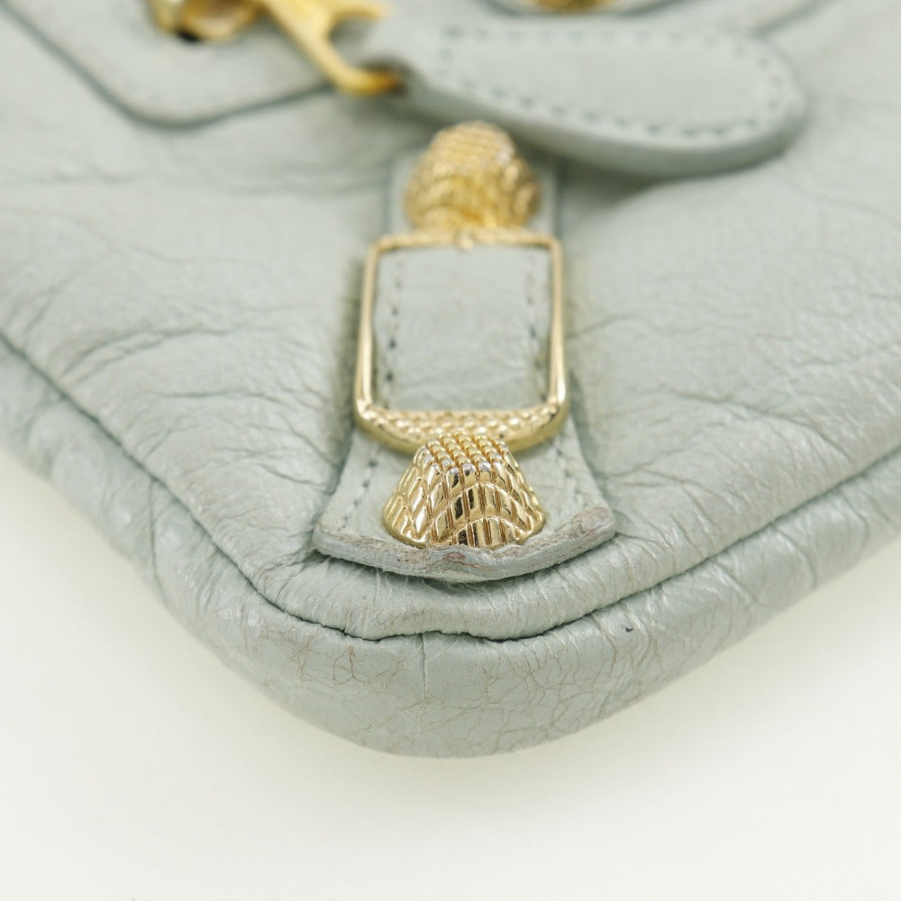 Crisombra elegant leather Luxury Item interior detail