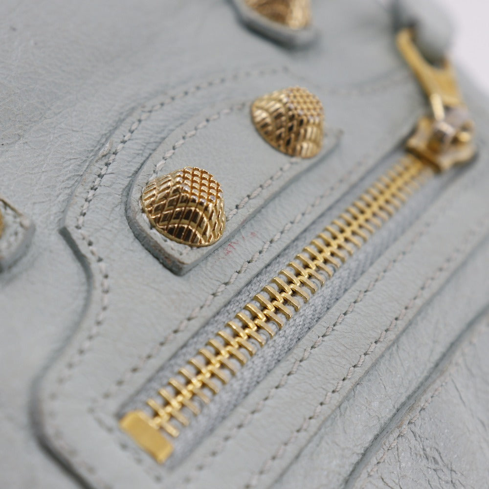 Crisombra elegant leather Luxury Item angled view