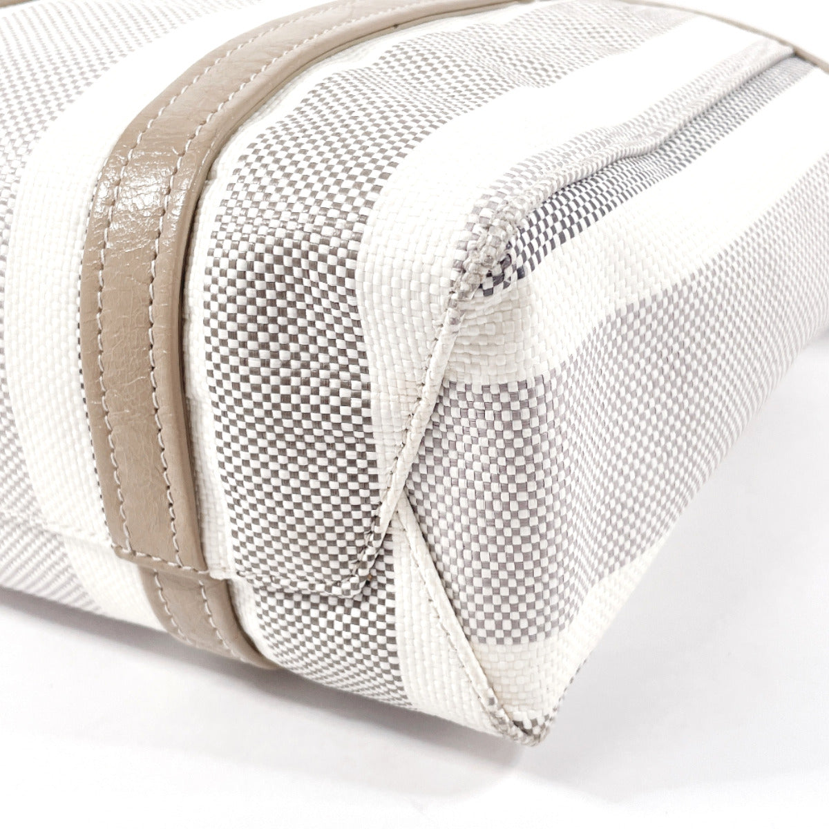Aurebris elegant leather Luxury Bag top view