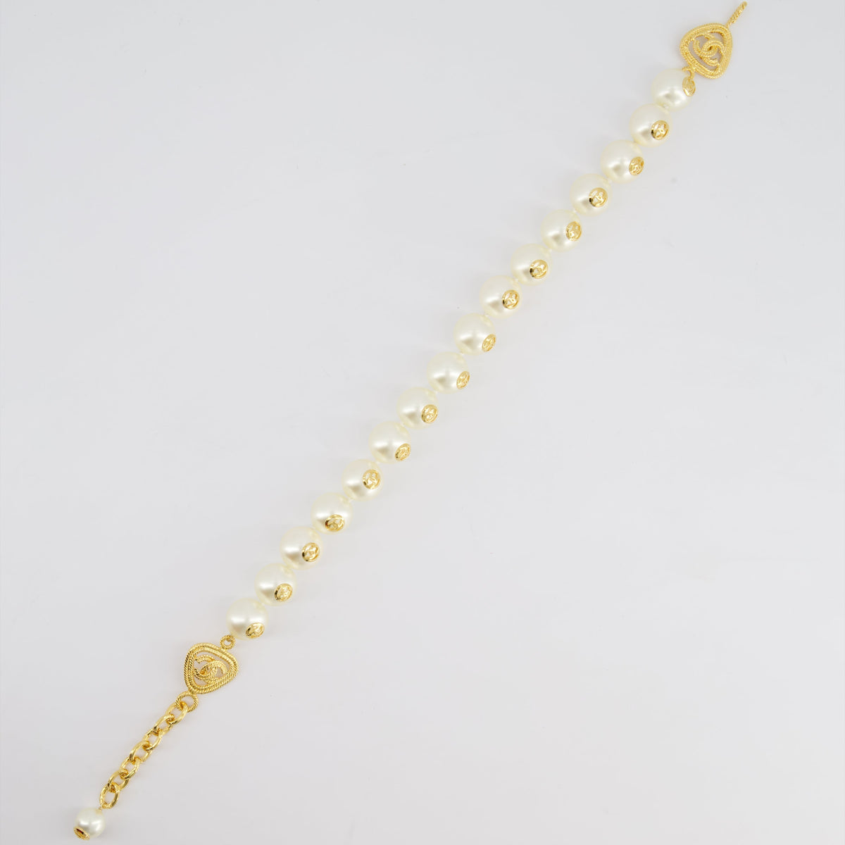 Chanel Jewellery? Chanel *HOT* Chanel White Pearl Chocker Necklace with Yellow Gold Logo Details Luxury Designer Statement Jewellery