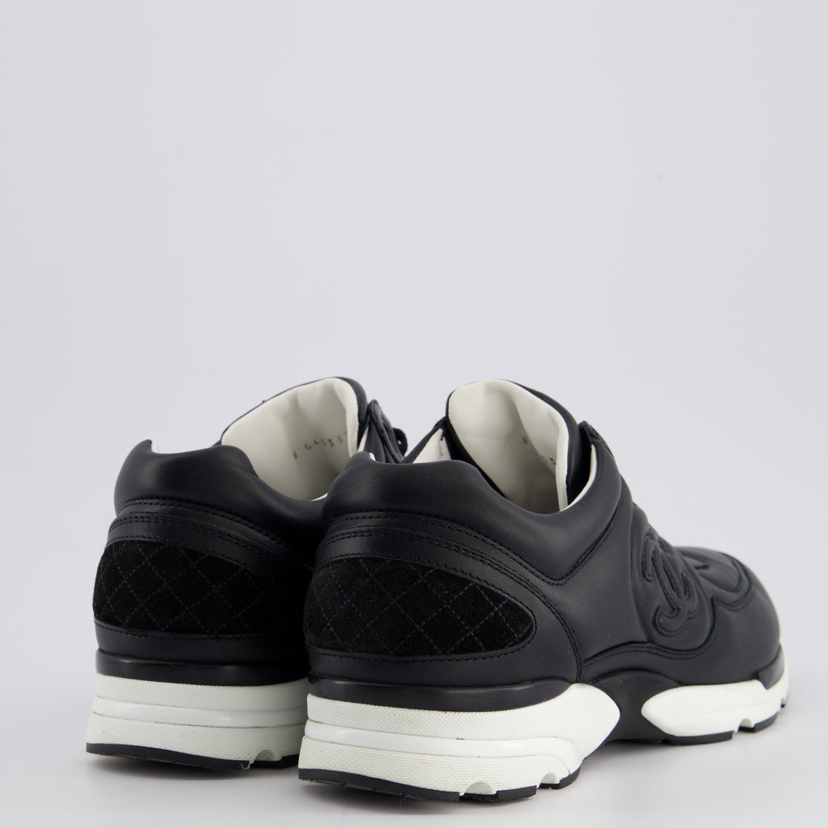 Chanel Shoes? Chanel Black & White Leather Sneakers With Logo Detail Size EU 42 Comfortable Everyday Designer Shoes