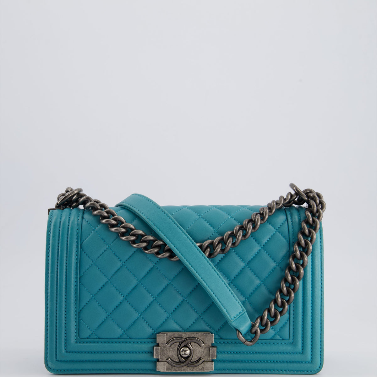 Chanel Bags Chanel *FIRE PRICE* Chanel Teal Medium Boy Bag in Lambskin Leather with Ruthenium Hardware Elegant Everyday Designer Handbag
