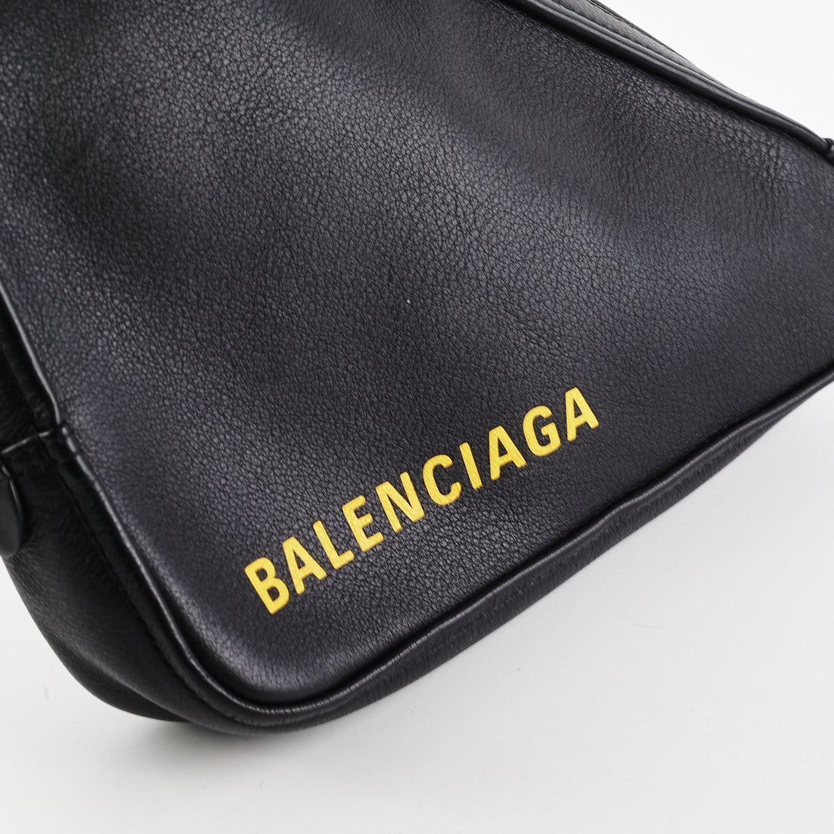 Balenciaga Triangle Zip Clutch Black | Designer Clutch Bag