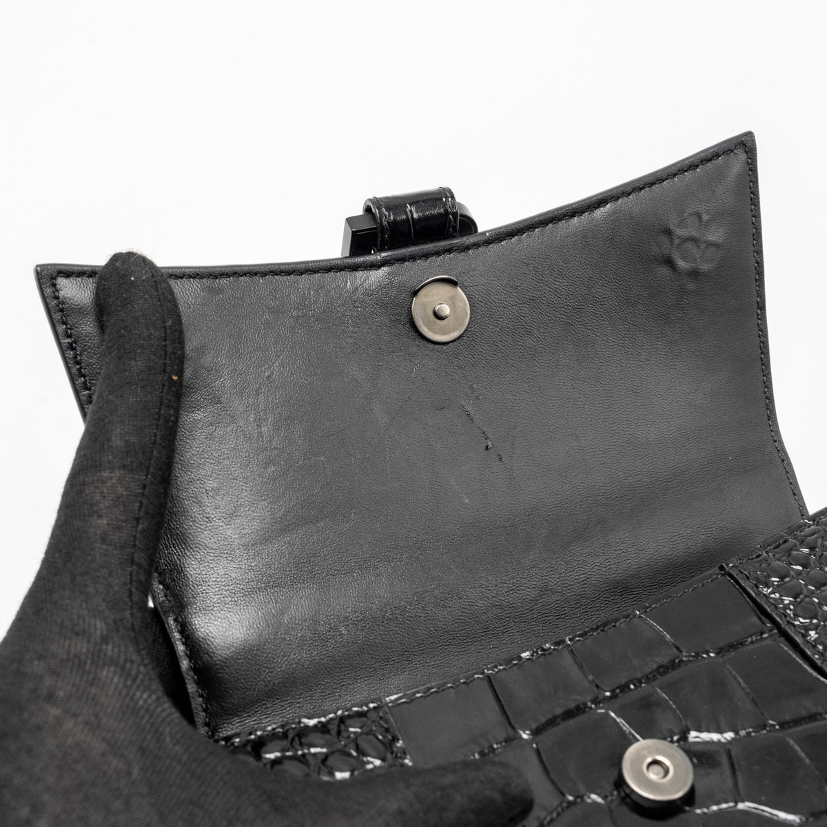Luxar693 elegant leather Handbag flat lay view