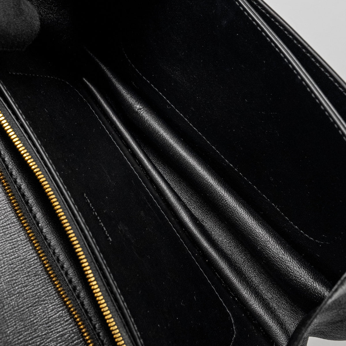 Luxar703 elegant leather Handbag top view