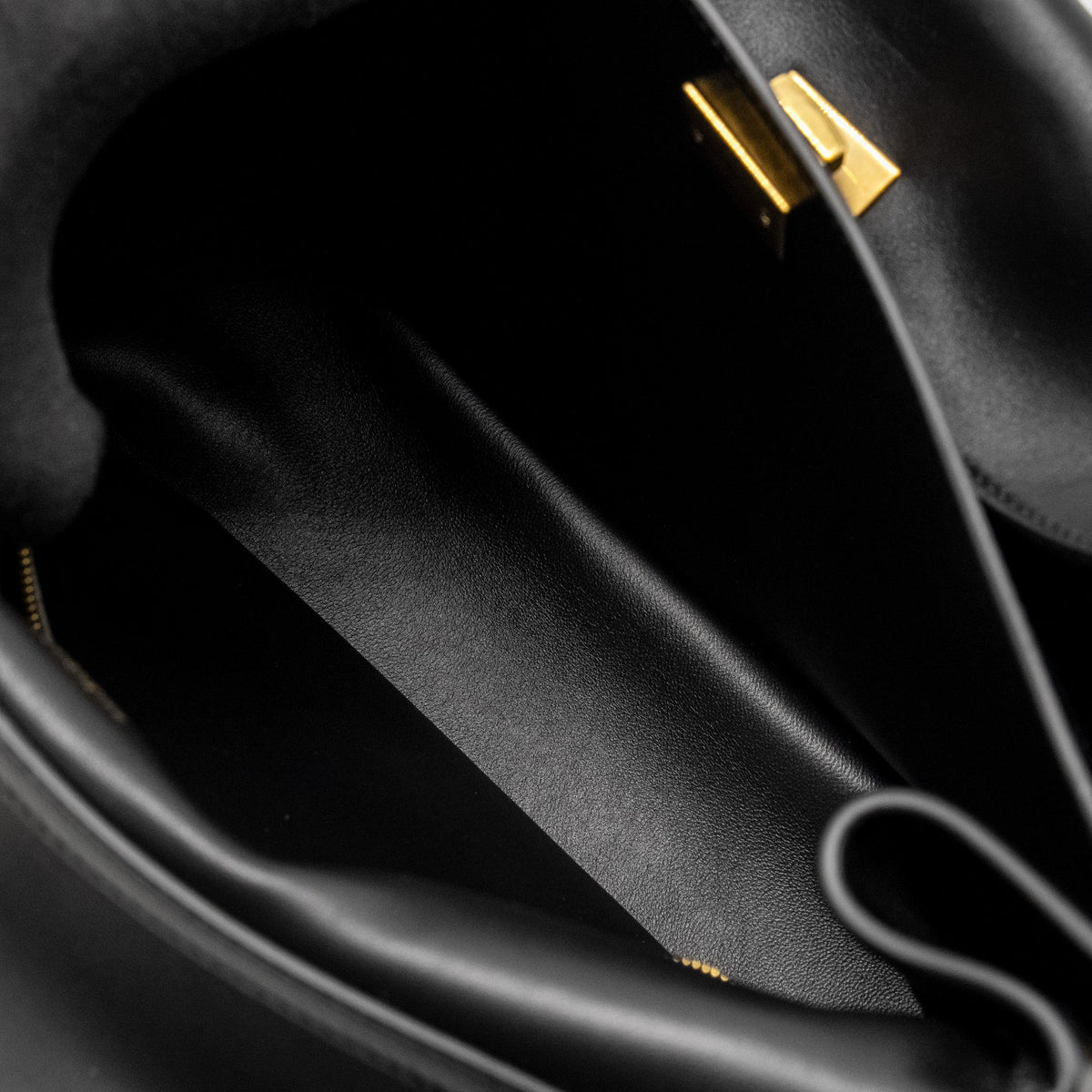 Balenciaga Medium Rodeo Handbag Smooth Calfskin Black GHW | Designer Luxury Handbag