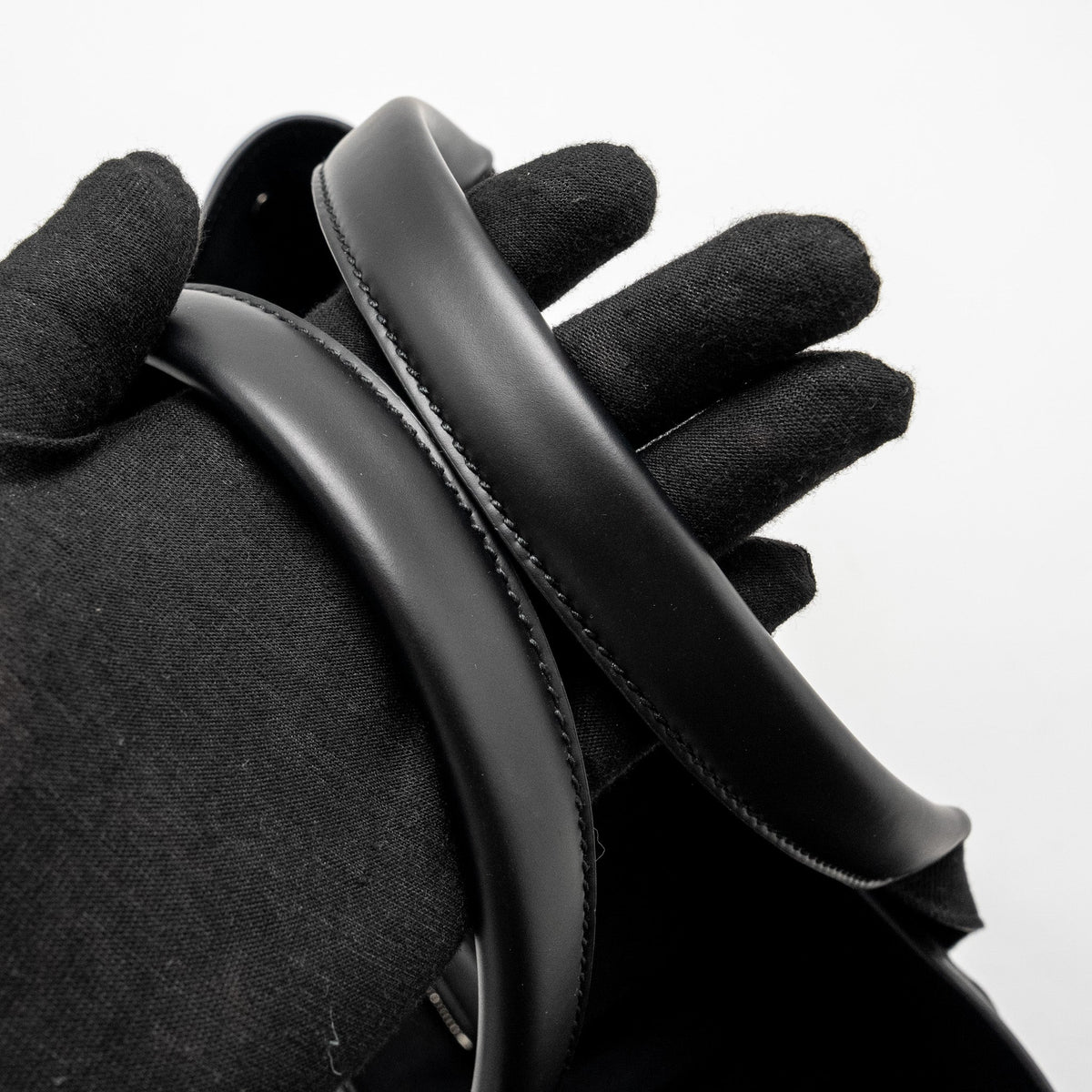 Luxar707 elegant leather Handbag interior detail