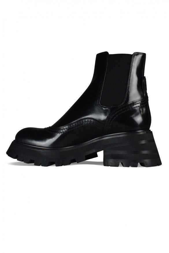 Alexander McQueen Shoes? Alexander Mcqueen Women Wander Chelsea Boots Luxury Lifestyle Designer Footwear