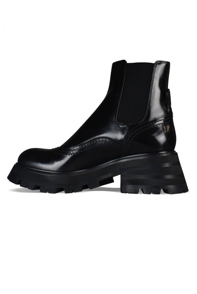 Alexander McQueen Shoes? Alexander Mcqueen Women Wander Chelsea Boots Luxury Lifestyle Designer Footwear