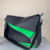 Ziva's Charm handbag – detail view (27cm*25cm*9cm)