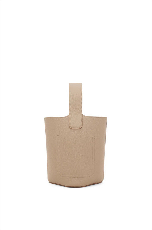 Ziva's Charm handbag – detail view (16cm*16cm*19.5cm)